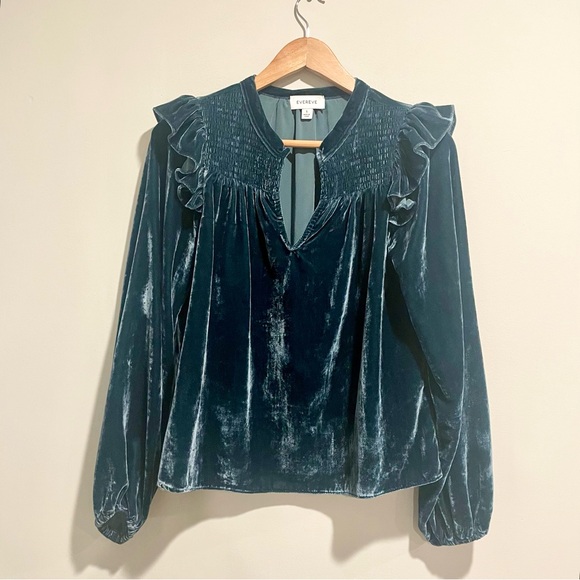 Evereve Yana Velvet Ruffle Top, navy blue with long sleeves - Picture 2 of 10